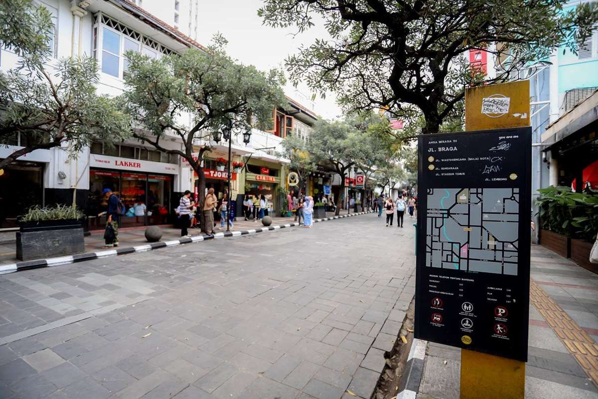 10 Tempat Beli Oleh-Oleh Khas Bandung Terpopuler di 2026