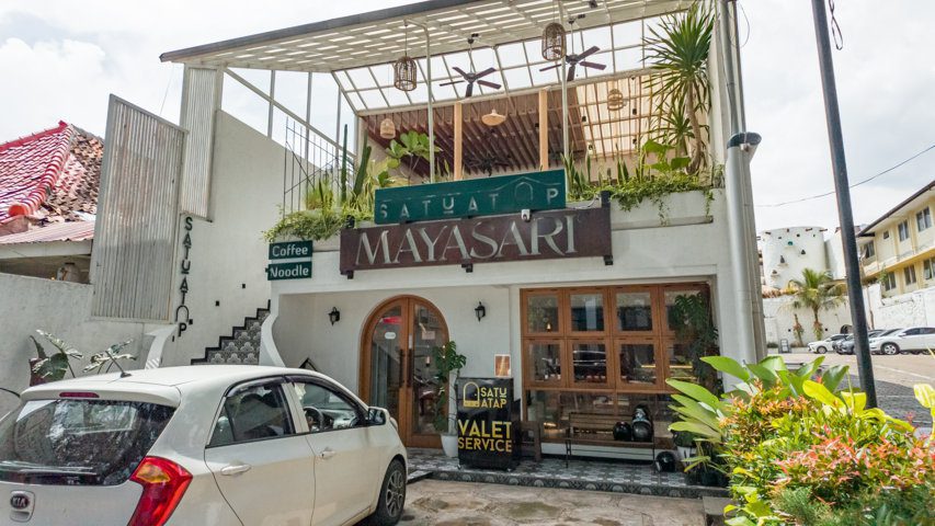 10 Tempat Beli Oleh-Oleh Khas Bandung Terpopuler di 2026