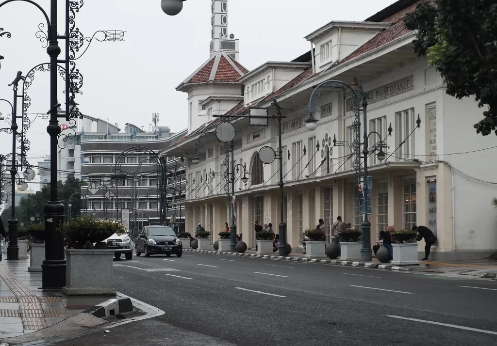 Bangunan Bersejarah di Bandung- Wisata Sejarah yang Keren Abis!