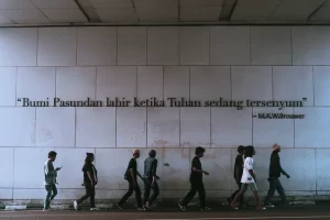 Kesulitan Mencari Oleh-Oleh Unik di Bandung? Inilah Solusinya!