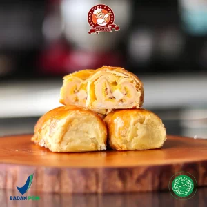 Review MAYASARI Bolen PISANG KEJU- Manis Pisang dan Gurih Keju