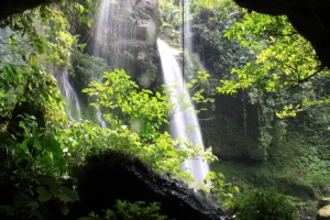 Wisata Curug Cimahi di Bandung
