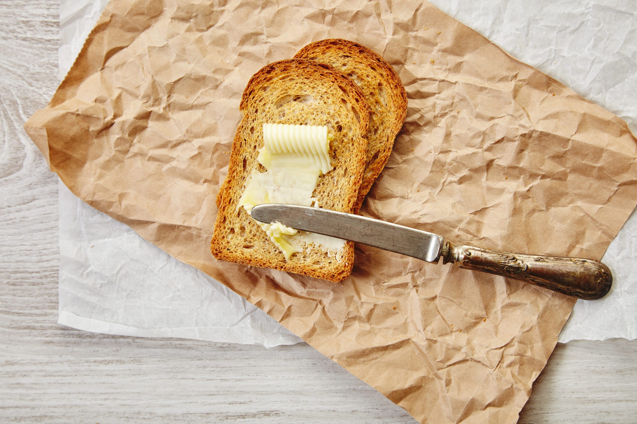 Perbedaan Margarin, Mentega, dan Butter