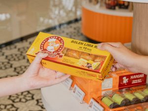 oleh-oleh-anti-gagal-bolen-pisang-mayasari